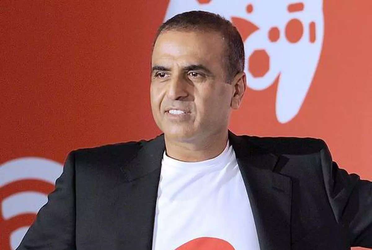 भारती एयरटेल के संस्थापक सुनील भारती मित्तल ने सेटेलाइट इंटरनेट में सफलता की घोषणा की, OneWeb सेटेला